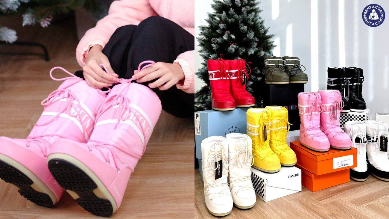 ผู้หญิงสวมรองเท้า Moonboot สีชมพูนั่งบนพื้นไม้ และภาพรองเท้า Moonboot สีต่าง ๆ วางเรียงกันหน้าต้นคริสต์มาส