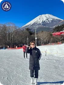 รีวิวเช่าเสื้อกันหนาวสีดำ Puffer เที่ยวจุดชมวิวภูเขาไฟฟูจิ ญี่ปุ่น