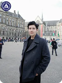 รีวิวเช่าเสื้อโค้ทผ้าวูลสีเทาเข้มทรงคลาสสิกผู้ชาย เที่ยวอัมสเตอร์ดัม